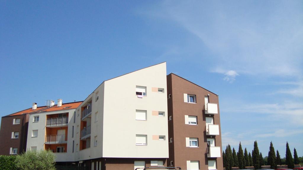 Apartment Lela Umag Ngoại thất bức ảnh